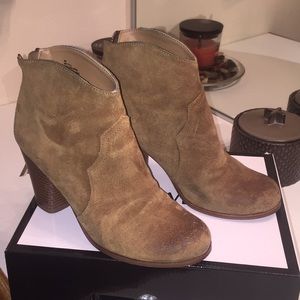 Western Leather Distressed Bootie